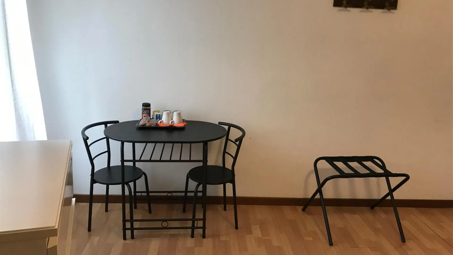 Guest house Venice And Venice Apartments - Private Rooms In Shared Apartment