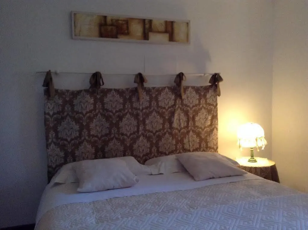 ** Guest house Venice And Venice Apartments - Private Rooms In Shared Apartment Italy